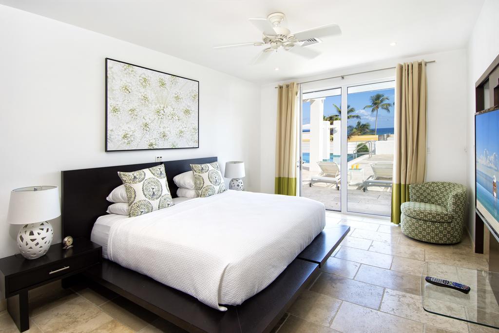Coral Beach Club Villas & Marina Oyster Pond Esterno foto