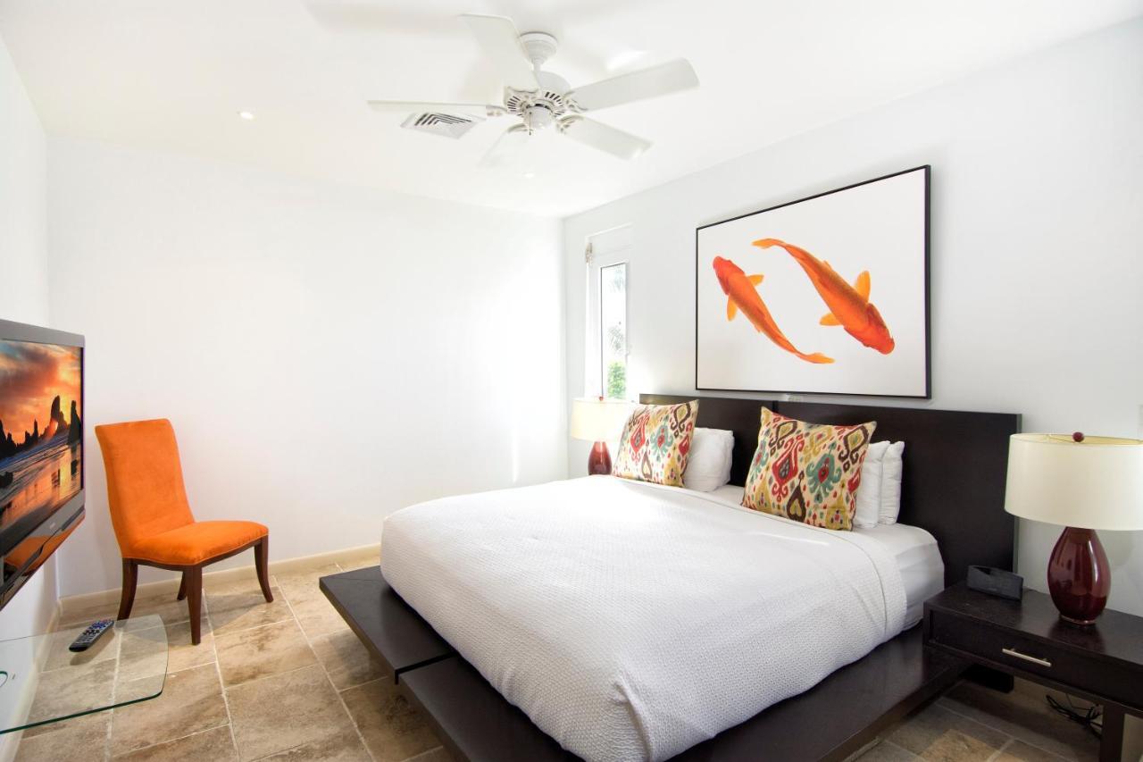 Coral Beach Club Villas & Marina Oyster Pond Esterno foto